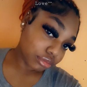 Meet your Posher, Chassity